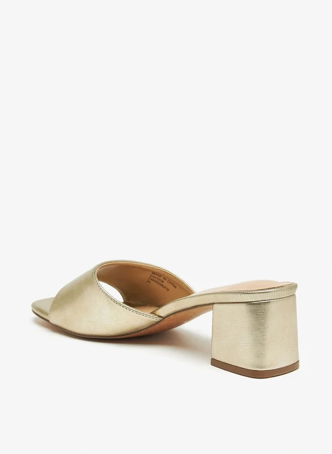 فلورا بيلا من شو إكسبرس Textured Slip-On Sandals with Block Heels