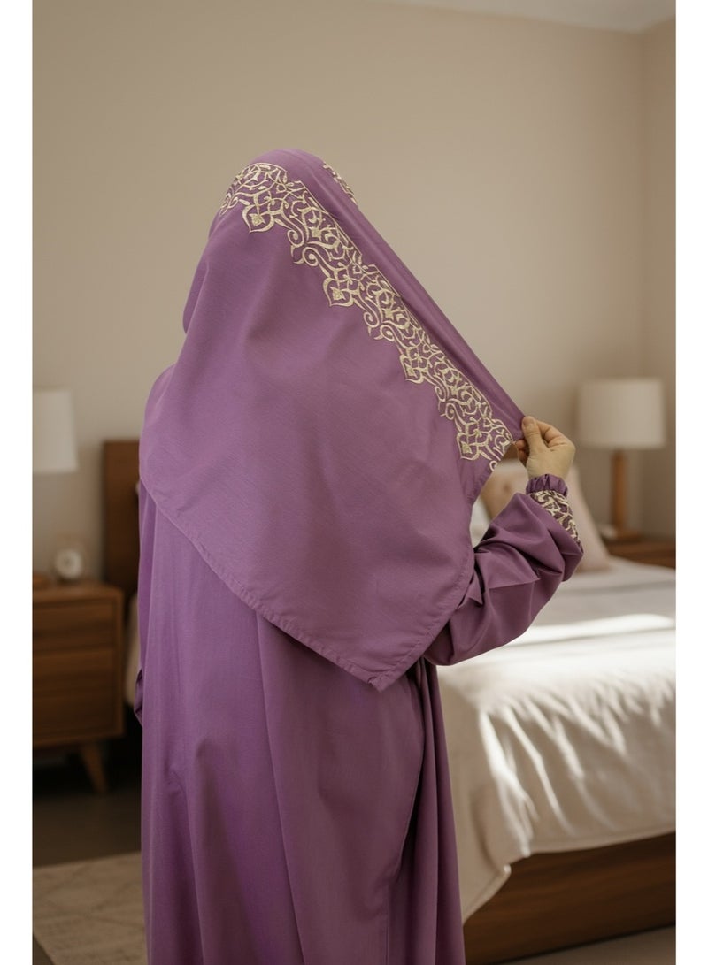 AL-HRAER Luxurious And Comfortable Prayer Set Embroidered With Elegant Golden Threads In An Exquisite Arabic Design Adding A Touch Of Elegance And Serenity To Your Spiritual Moments A Perfect Choice For The Sophisticated Woman And A Distinguished Gift Option - Image 5