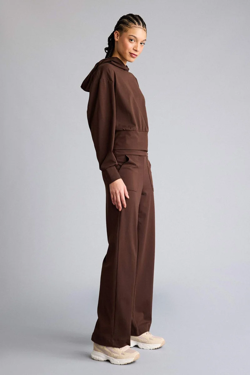 ديفاكتو Wide Leg Long Pocketed Sports Pants