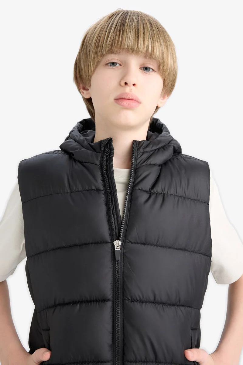 ديفاكتو Boy Waterproof Hooded Vest