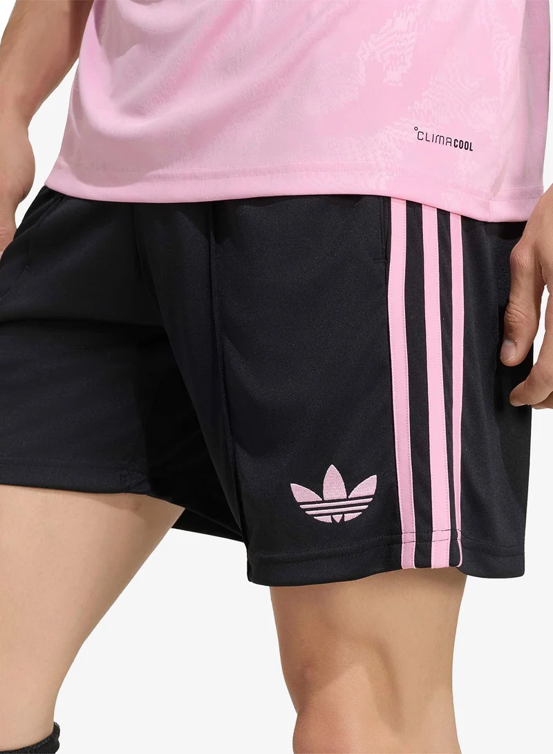 Adidas BLACK Juventus Away Shorts for Men | Best Price UAE
