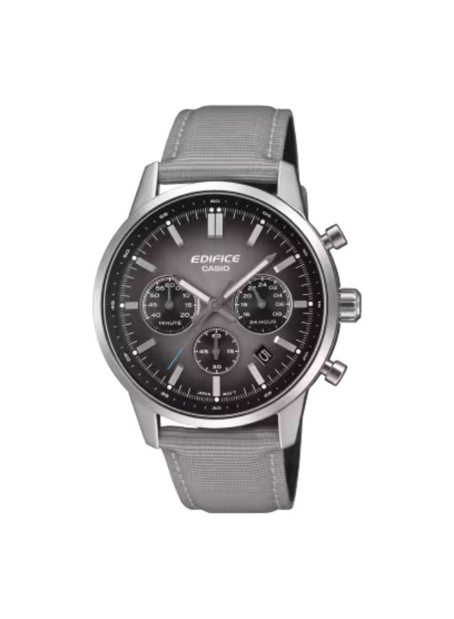 كاسيو إيدفيس EFR-575C-8ADF ساعة رجالية كرونوغراف – وجه رمادي متدرج , سوار ستانلس فضي , كريستال مقوس , إطار نحيل , تصميم سباق , مقاومة للماء 100م