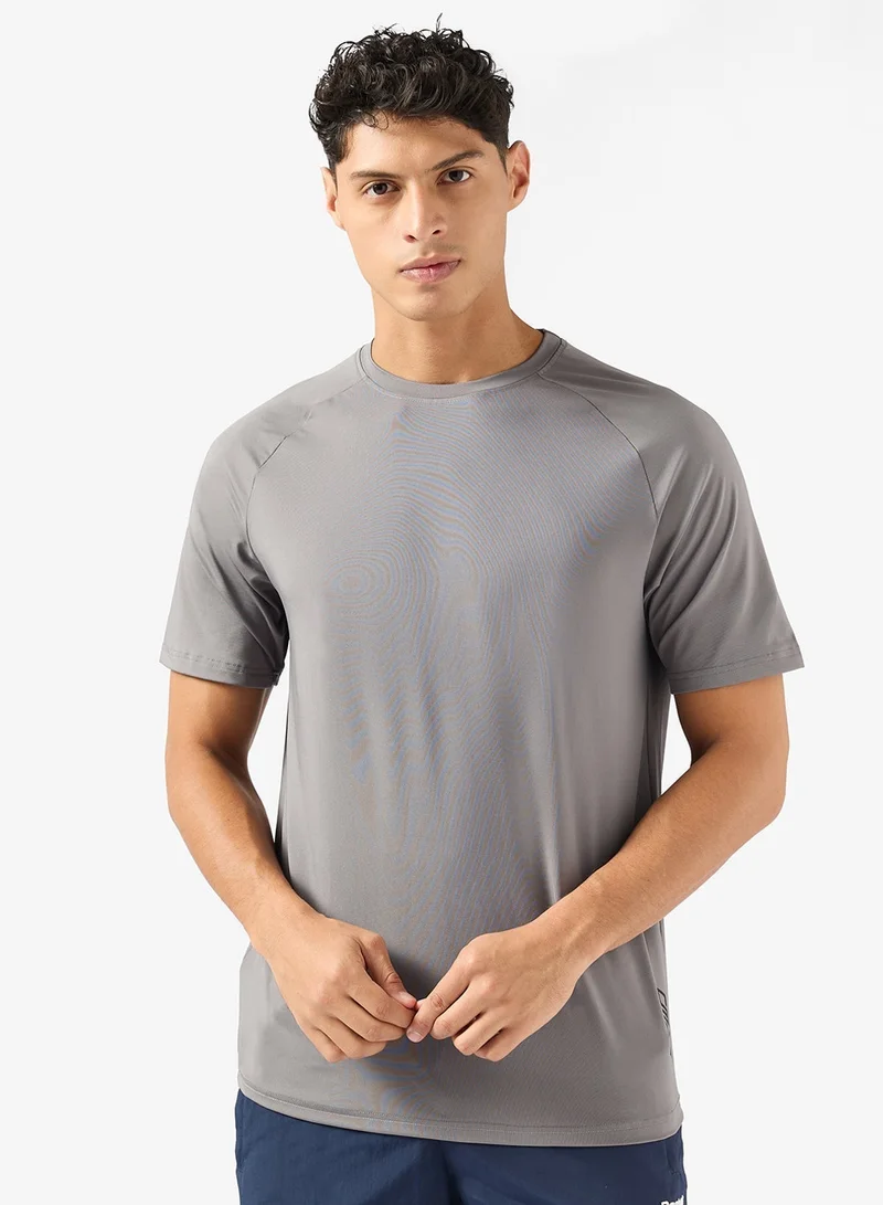 فورورد تيشيرت رجالي كاجوال