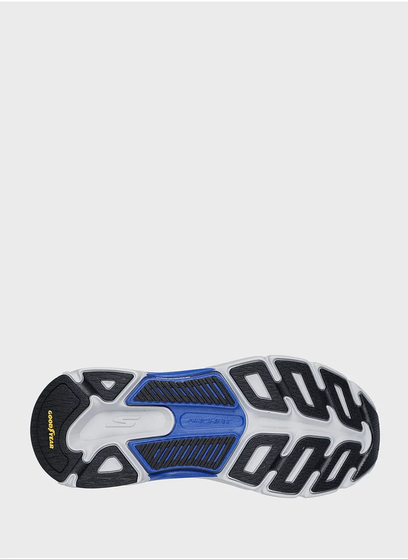 SKECHERS Max Cushioning Arch Fit 2.0