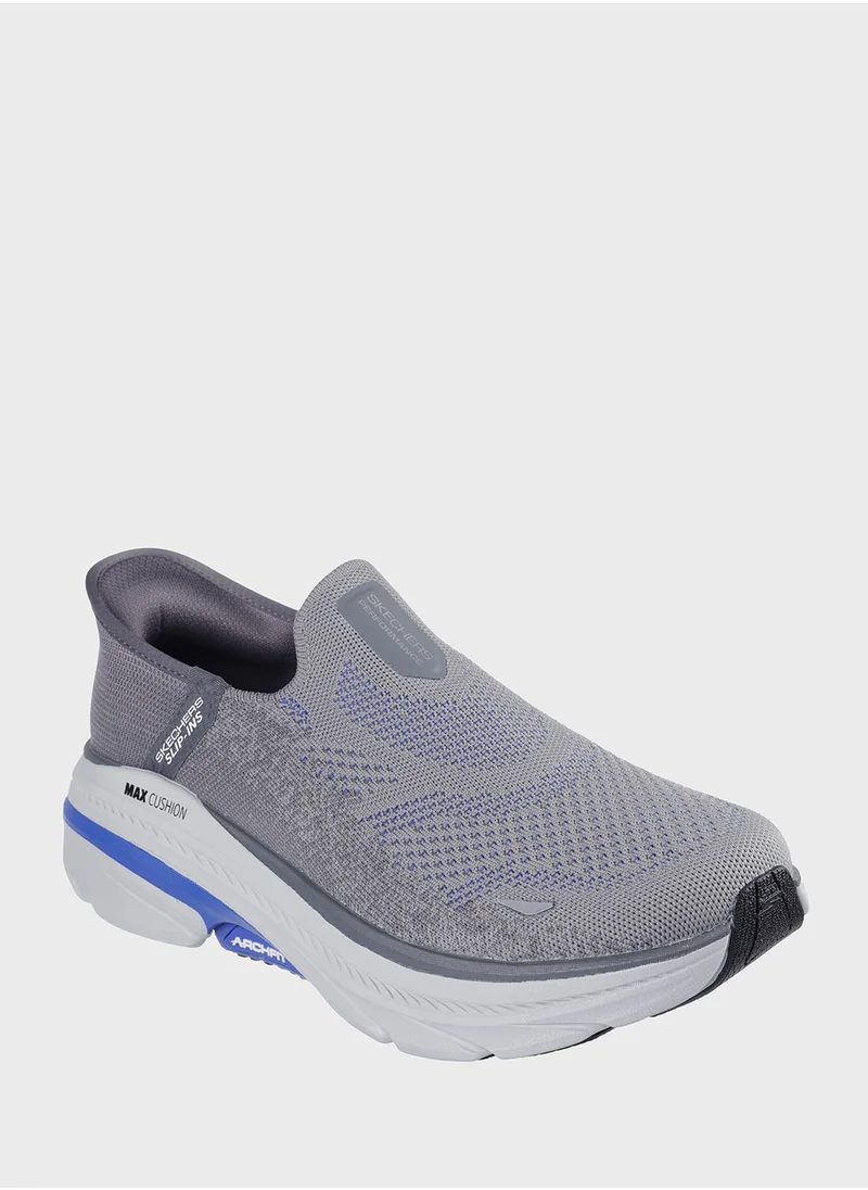 SKECHERS Max Cushioning Arch Fit 2.0