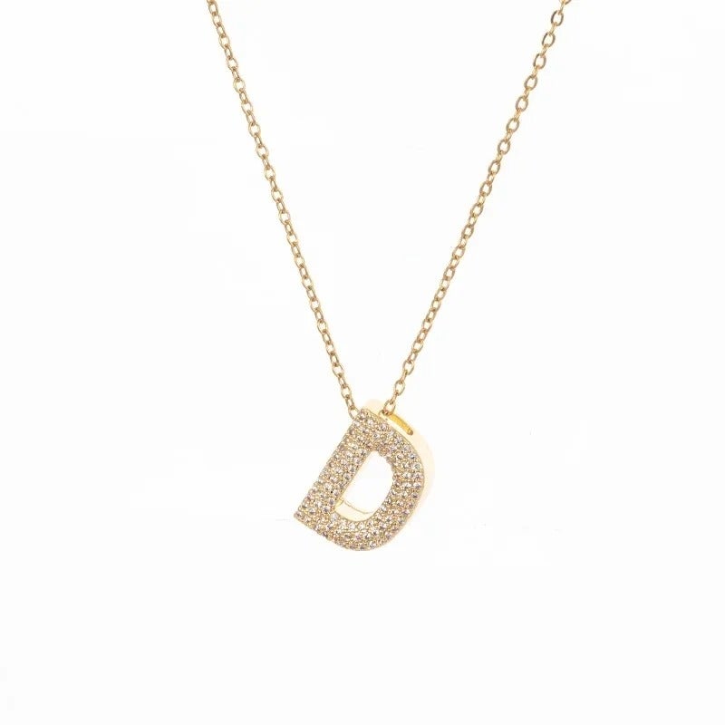 ذا بلاك بيرل اكسسوريز سلسلة أستانليس ستيل ذهبي مع دلاية حرف "D" مرصع بفصوص الزيركون - Image 1