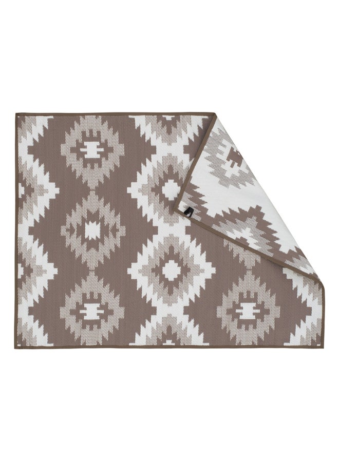 AL SANIDI 1.5*2m Sitting Mat - Easy to fold and carry, provides a comfortable surface, suitable for multiple outdoor uses.  - Image 3