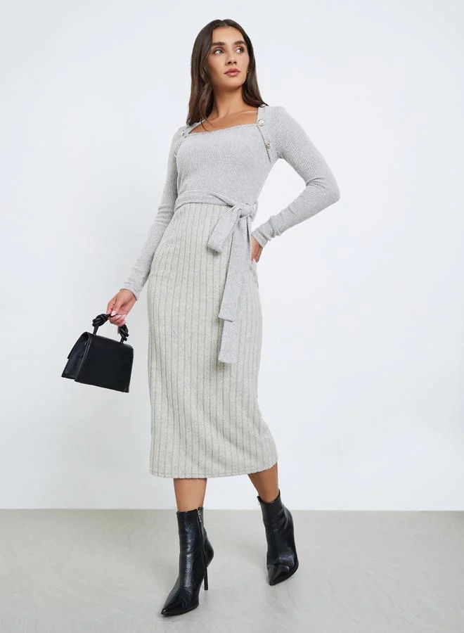 ستايلي فستان ميدي مضلع بأكمام طويلة