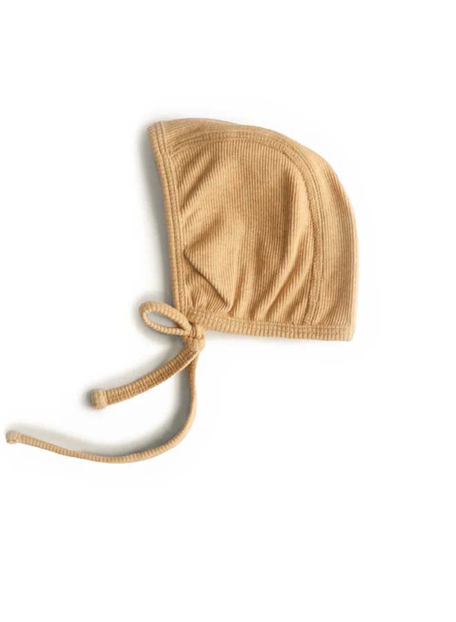 mushie قبعة بيبي مشي مضلعة بلون الخردل الممزوج - Image 1