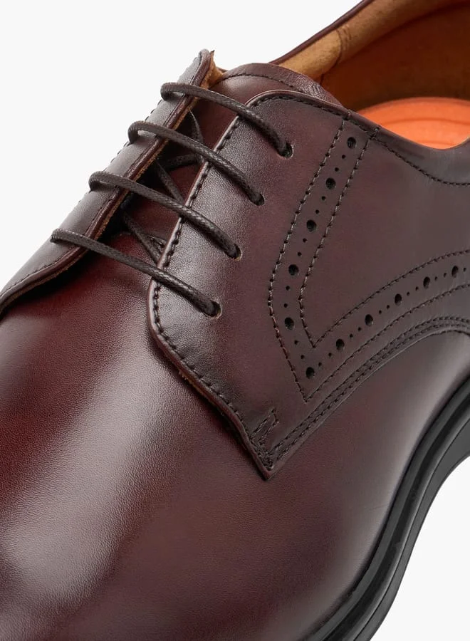 Le Confort Men Solid Derby Shoes with Lace-Up Closure