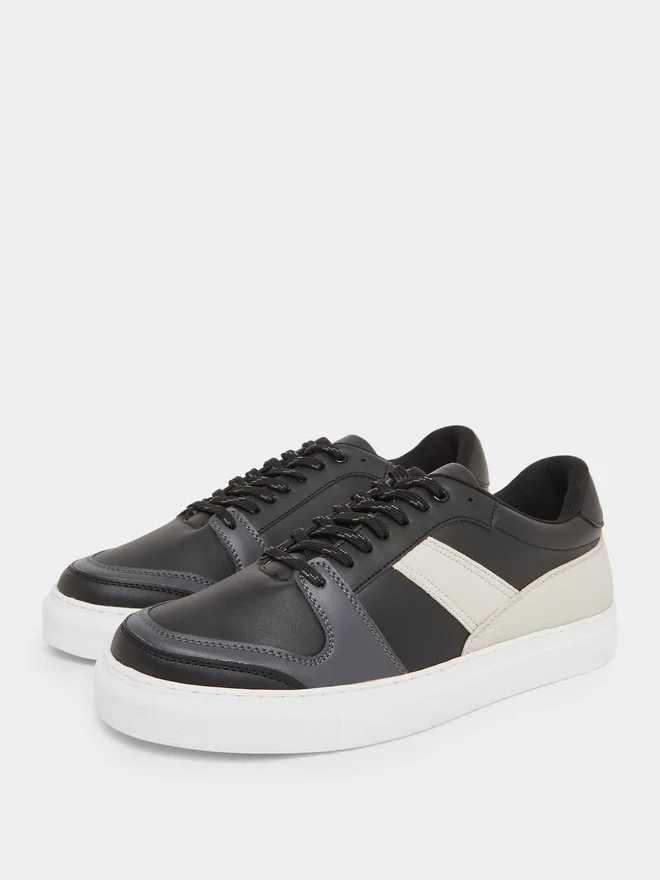 Styli Men Black Court-Style Sneakers