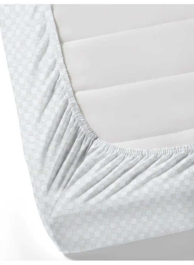 MULBERRY LIVING 100% Cotton - 300Tc Urban Grid Queen Size (160X200 Cms) Fitted Bedsheet With 2 Pillow Covers (50X75 Cm) - White