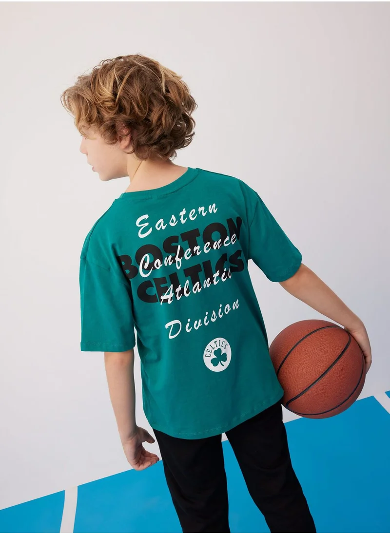 DeFacto Oversize Fit Boston Celtics Licensed Short Sleeve