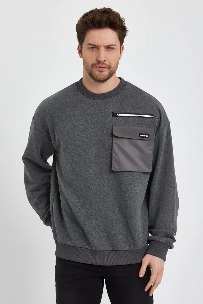 الكسندر جاردي Pocket Detail SWEATSHIRT