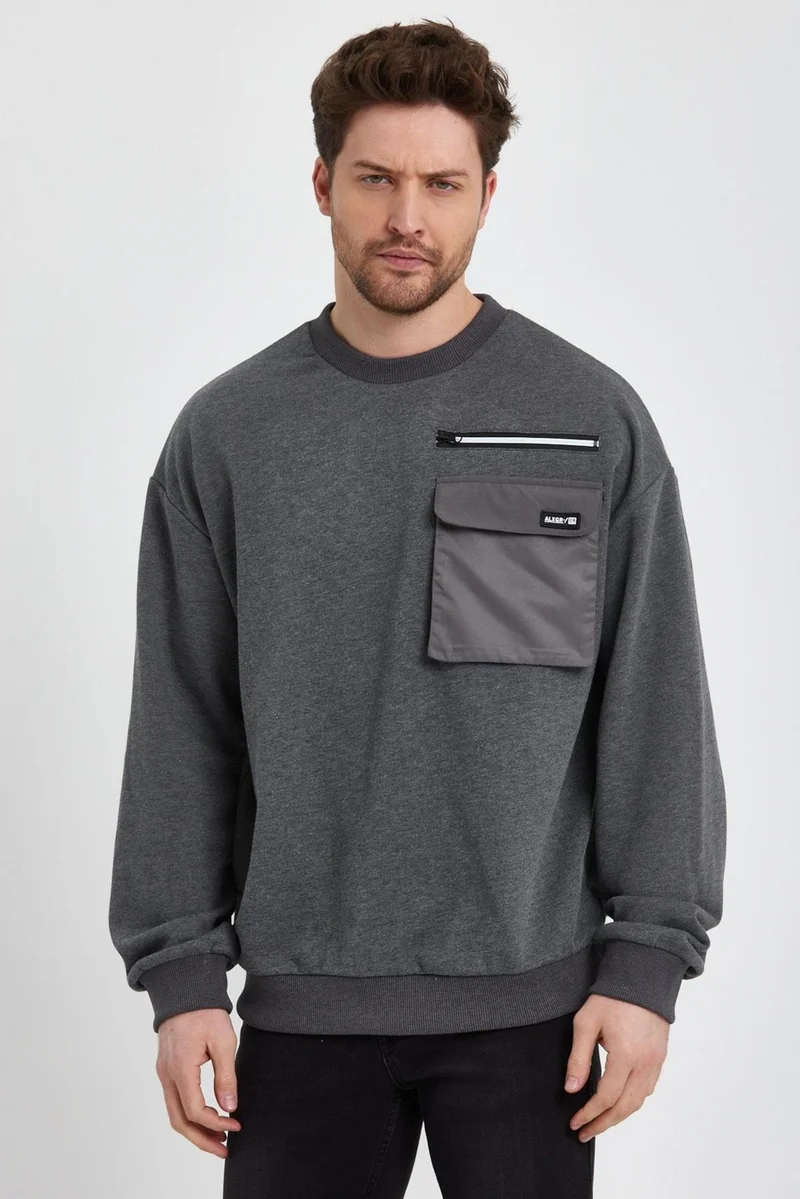الكسندر جاردي Pocket Detail SWEATSHIRT