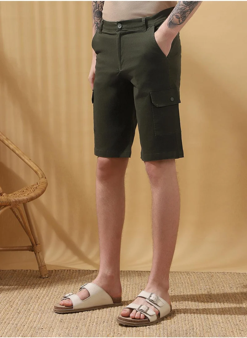 دينيس لينغو Men's Olive 100% Cotton Solid Cropped Cargo Regular Fit Shorts