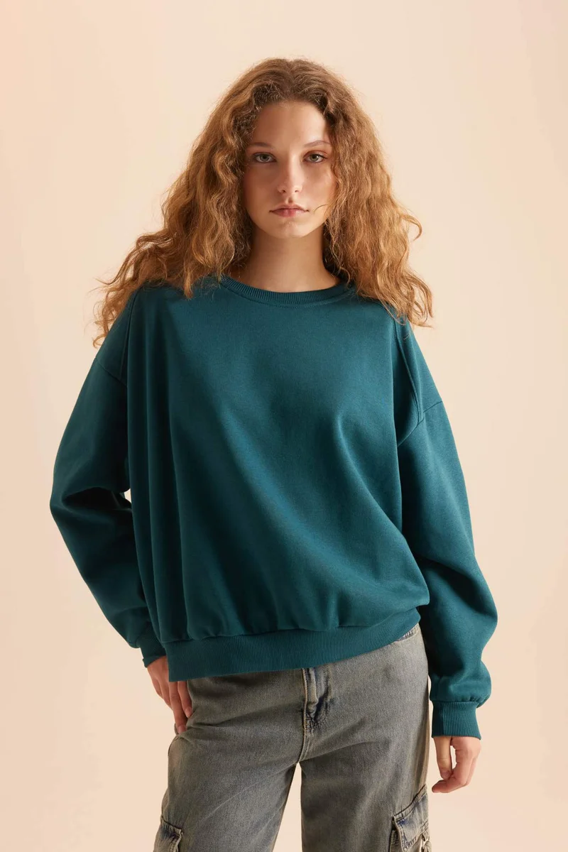 ديفاكتو Oversize Fit Sweatshirt