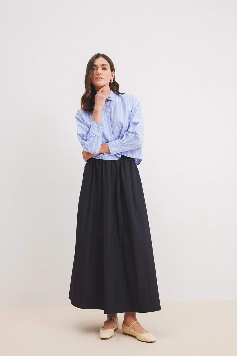 ديفاكتو A Cut Flexible Waist Parachute Fabric Maxi Skirt