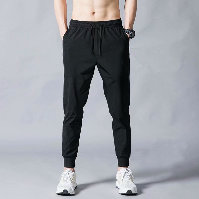 Working pants mens camouflage overalls mens summer loose wear-resistant dirt-resistant breathable quick-drying labor protection pants Pure black pants [leather rope]] 