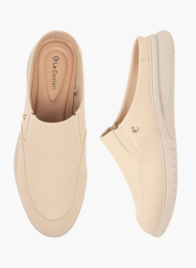 لو كونفورت Women Solid Slip-On Mules