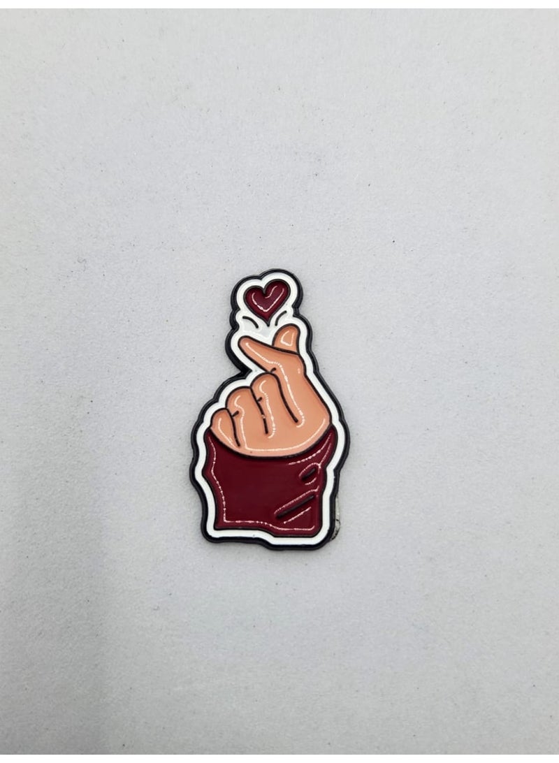 ملصق قلب على شكل إصبع للهواتف المحمولة، وملحقات أجهزة الكمبيوتر المحمولة، وملصقات عرض للمعجبين، وأجهزة الآيباد، وحقائب الظهر، ولهواة جمع الملصقات، والجدران، والأبواب، والسيارات، والشاحنات، والدراجات النارية. - Image 1