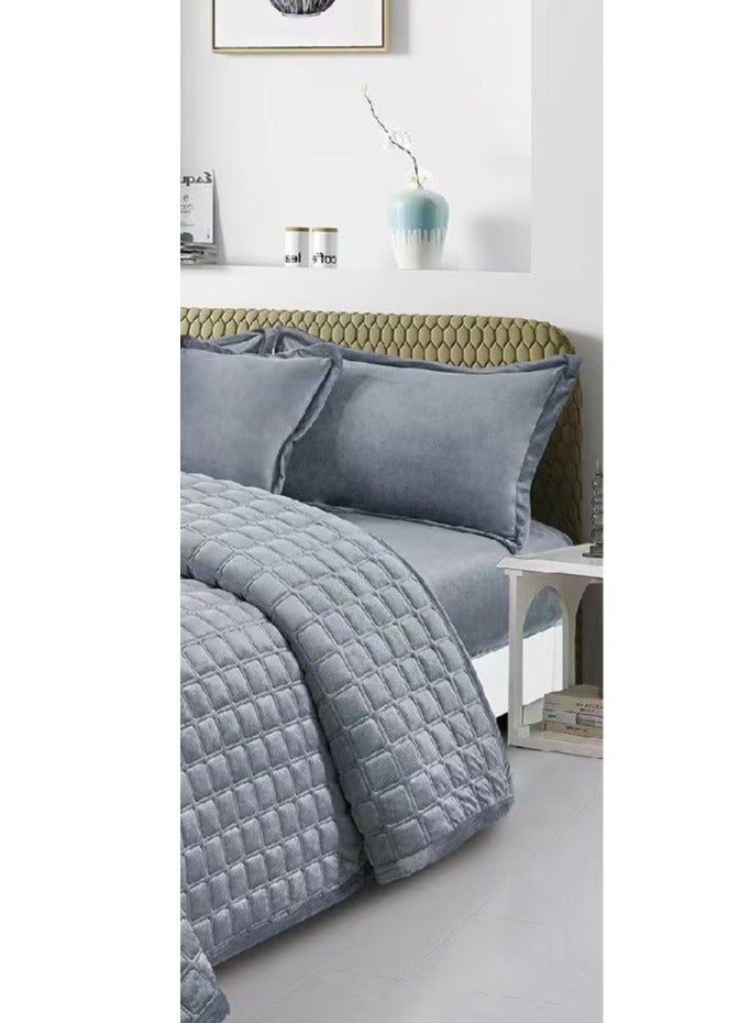 مينجلي طقم لحاف شتوي سادة نفرين مخمل ناعم نظام 6 قطع حشوه مضغوط مقاس اللحاف 250x230 سم - Image 4