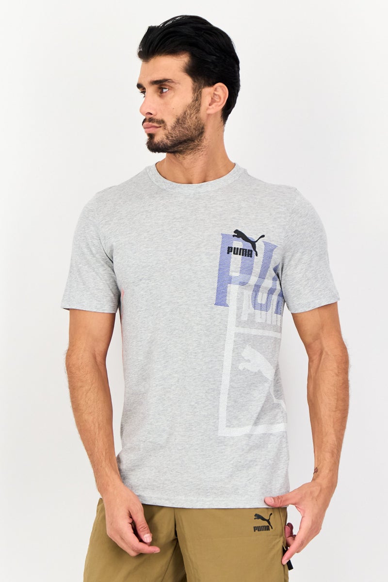 PUMA تي شيرت رياضي للرجال بأكمام قصيرة بشعار العلامة التجارية، رمادي فاتح - Image 1