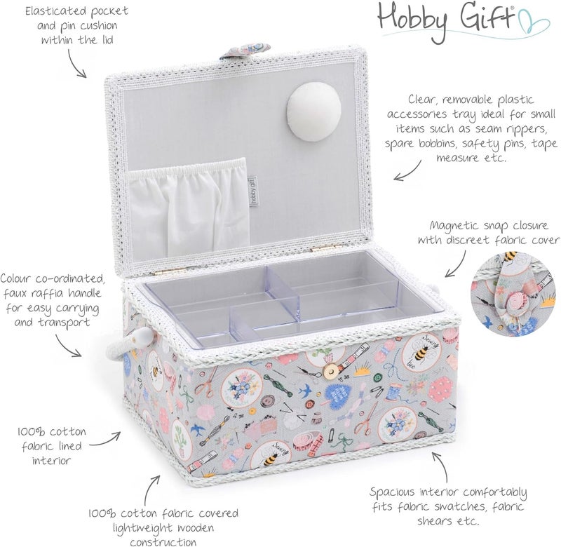 Hobby Gift صندوق خياطة مملوء مسبقًا كهدية هواية، لتخزين الأدوات والمواد الخياطية، يحتوي على مجموعة خياطة مكونة من 94 قطعة، متوسط الحجم، مصنوع يدويًا، أبعاده 18.5 × 25.5 × 14.5 سم - Image 5