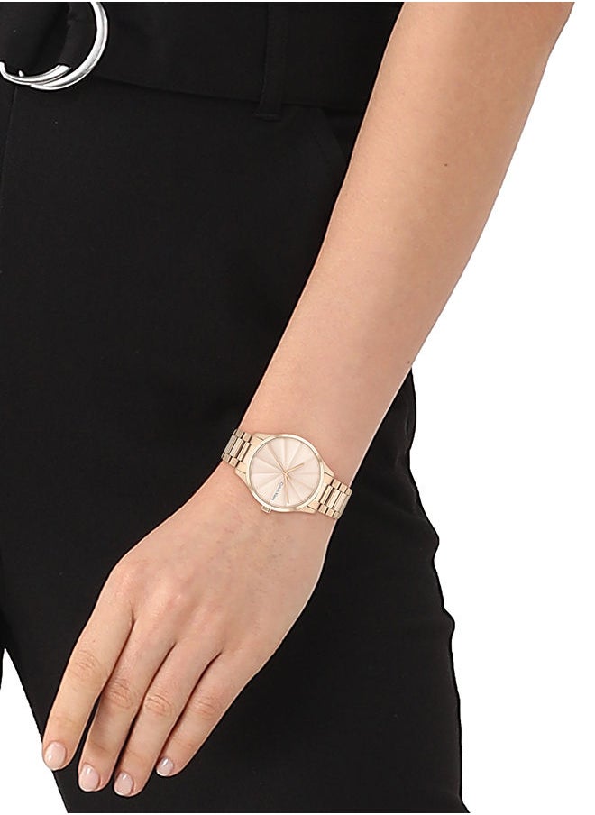 CALVIN KLEIN Unisex Analog Round Shape Gold Wrist Watch 25200231 35 mm  - Image 4