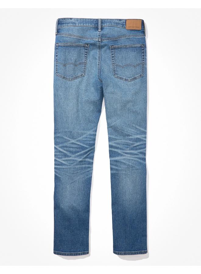 Airflex+Light Wash Straight Fit Jeans