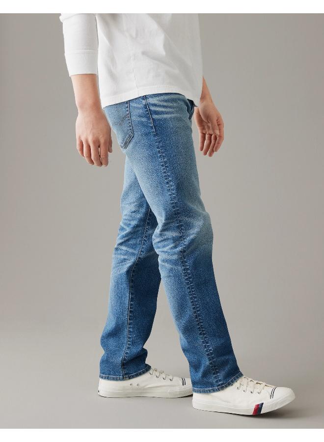 Airflex+Light Wash Straight Fit Jeans