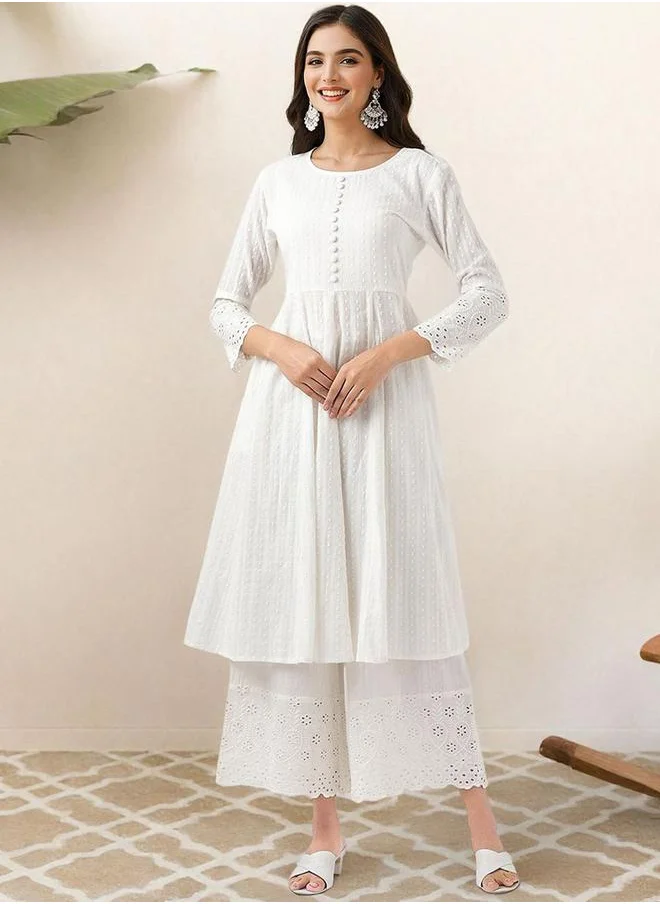 ISHIN Off White Kurta Set Straight Fit 3/4 Sleeve Sleeve made from Cotton featuring Self Design design and Round Neck neckline - Perfect for Ethinic!