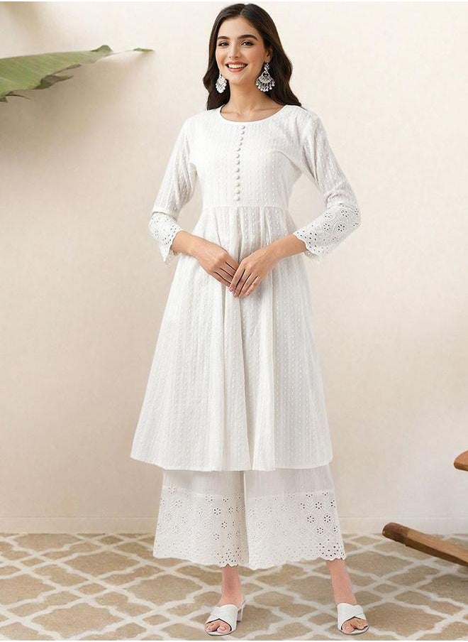 ISHIN Off White Kurta Set Straight Fit 3/4 Sleeve Sleeve made from Cotton featuring Self Design design and Round Neck neckline - Perfect for Ethinic!  - Image 3