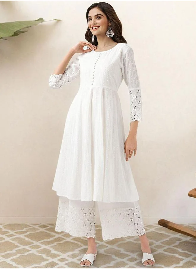 ISHIN Off White Kurta Set Straight Fit 3/4 Sleeve Sleeve made from Cotton featuring Self Design design and Round Neck neckline - Perfect for Ethinic!