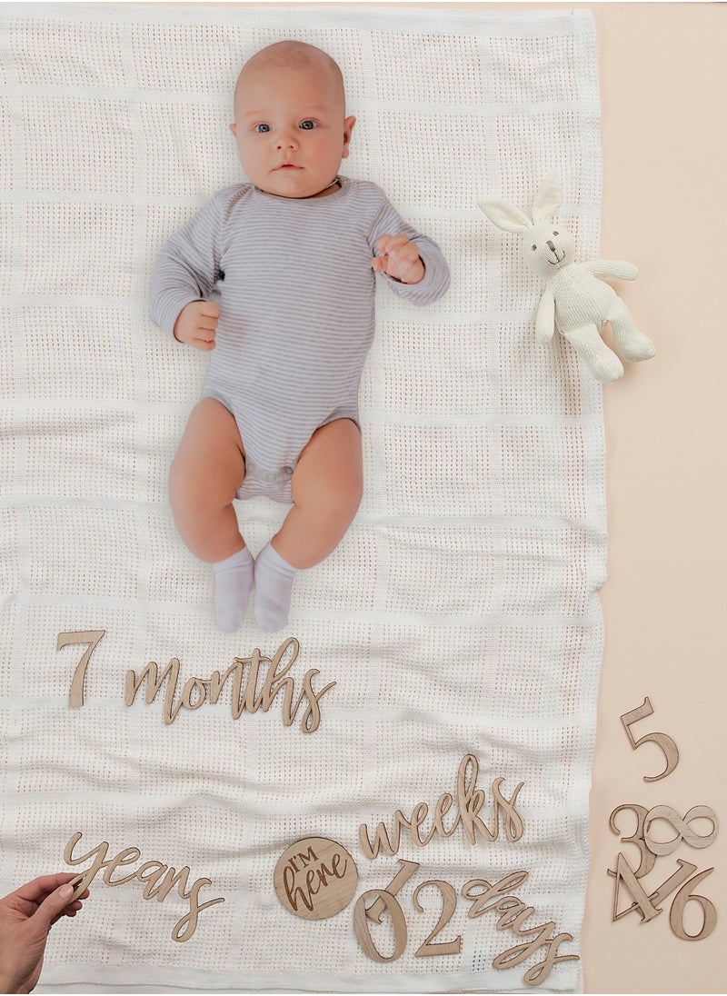 Ginger Ray - Ginger Ray Pack of 17 Baby Milestone Wooden Signs - Rustic Photo Props for Baby Milestone Photography Perfect Gift for New Parents - Image 1