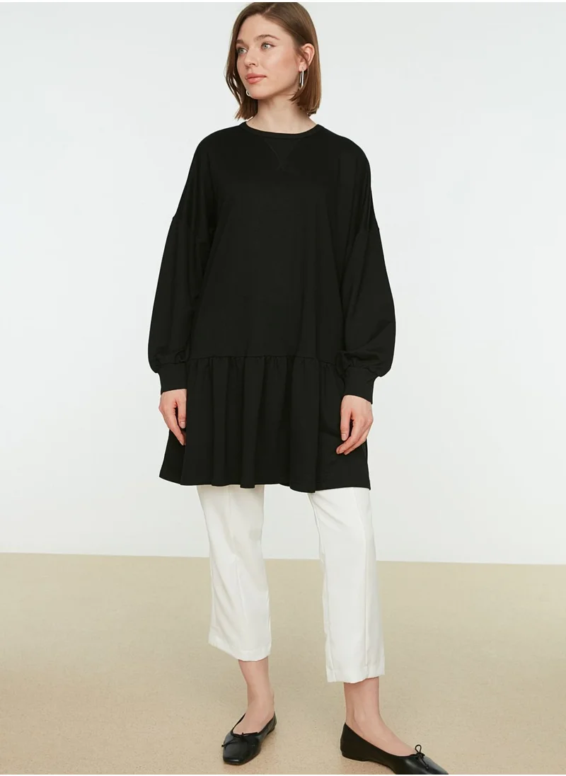 trendyol Crew Neck Ruffle Hem Tunic Top