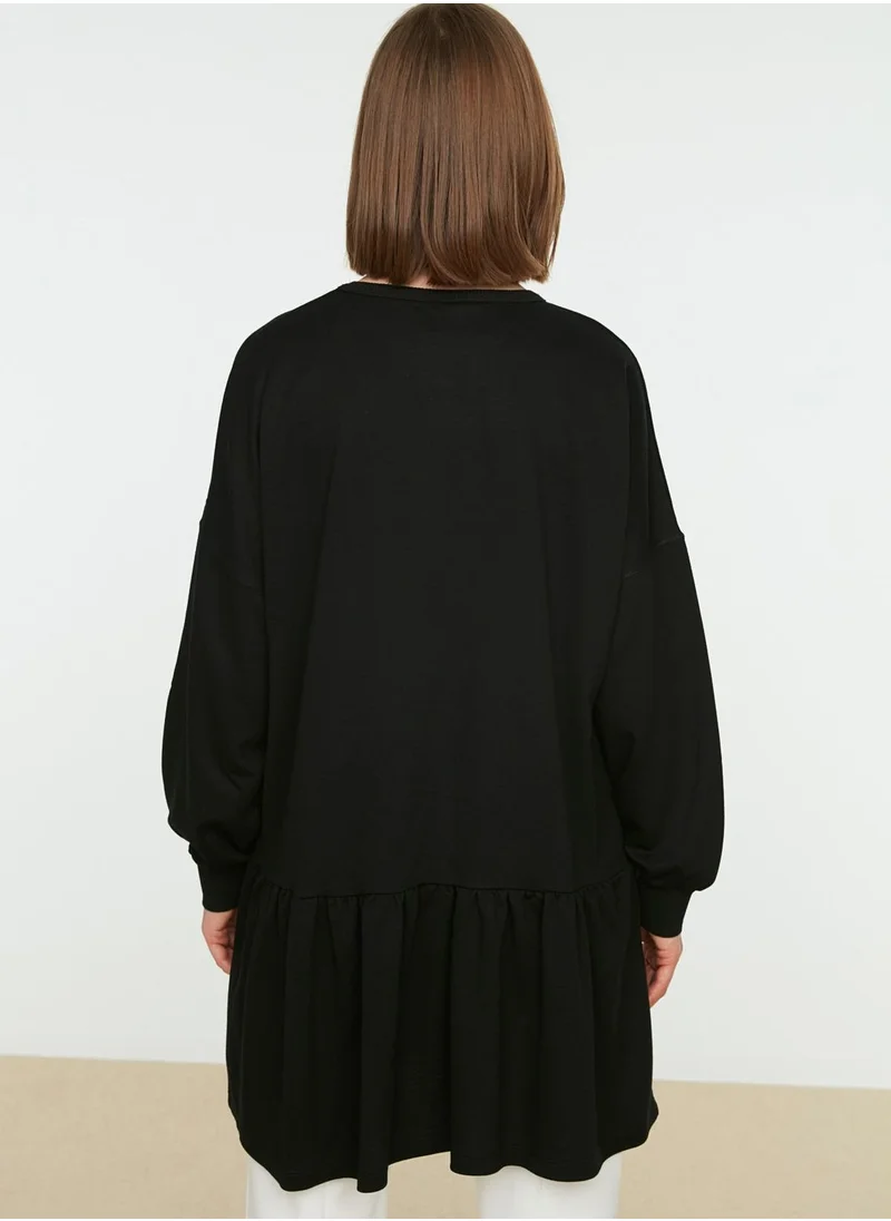 trendyol Crew Neck Ruffle Hem Tunic Top