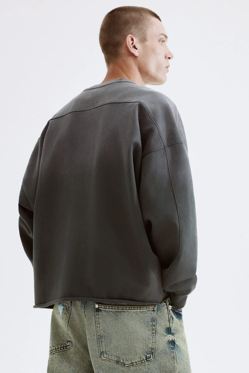 H&M  Oversized Fit Washed sweatshirt for Men | Best Price UAE