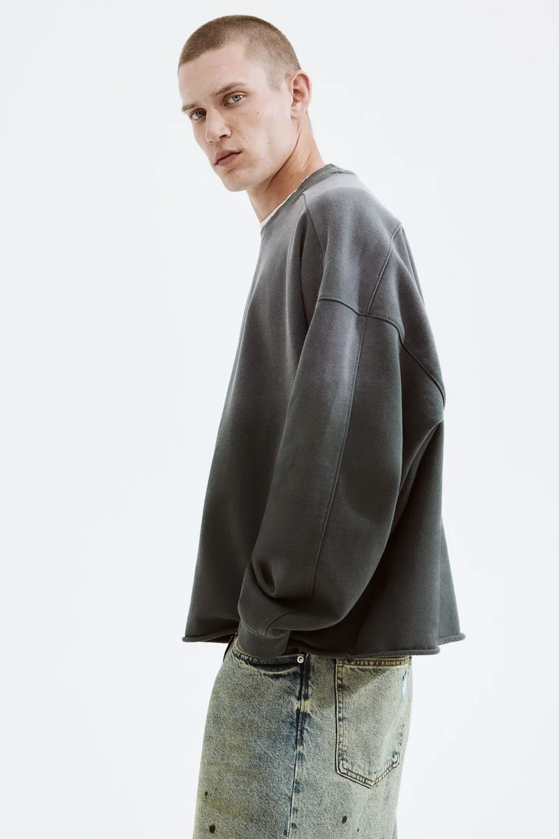 H&M  Oversized Fit Washed sweatshirt for Men | Best Price UAE
