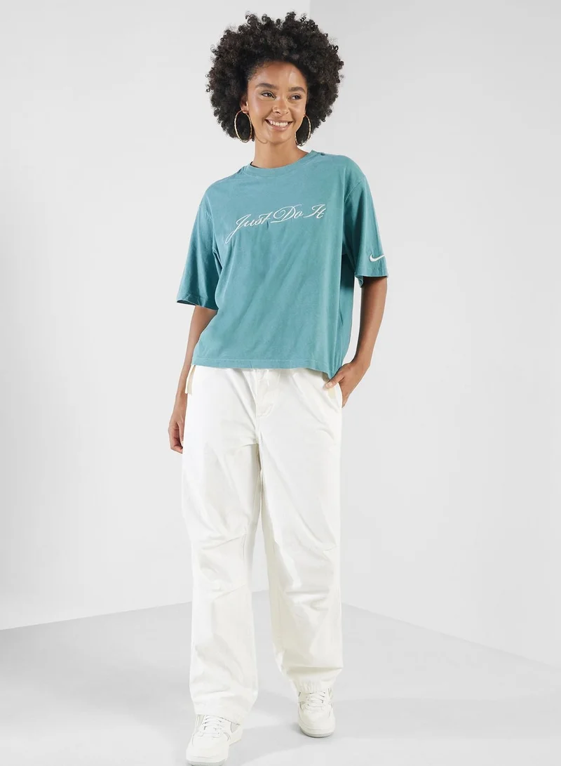 Nike  Nsw Boxy Wash T-Shirt for Women | Best Price UAE