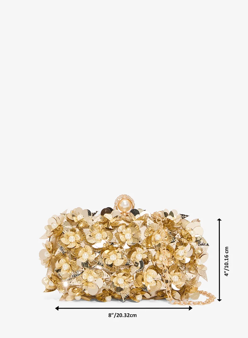 خزانة حقيبة بتفاصيل ترتر ذهبي