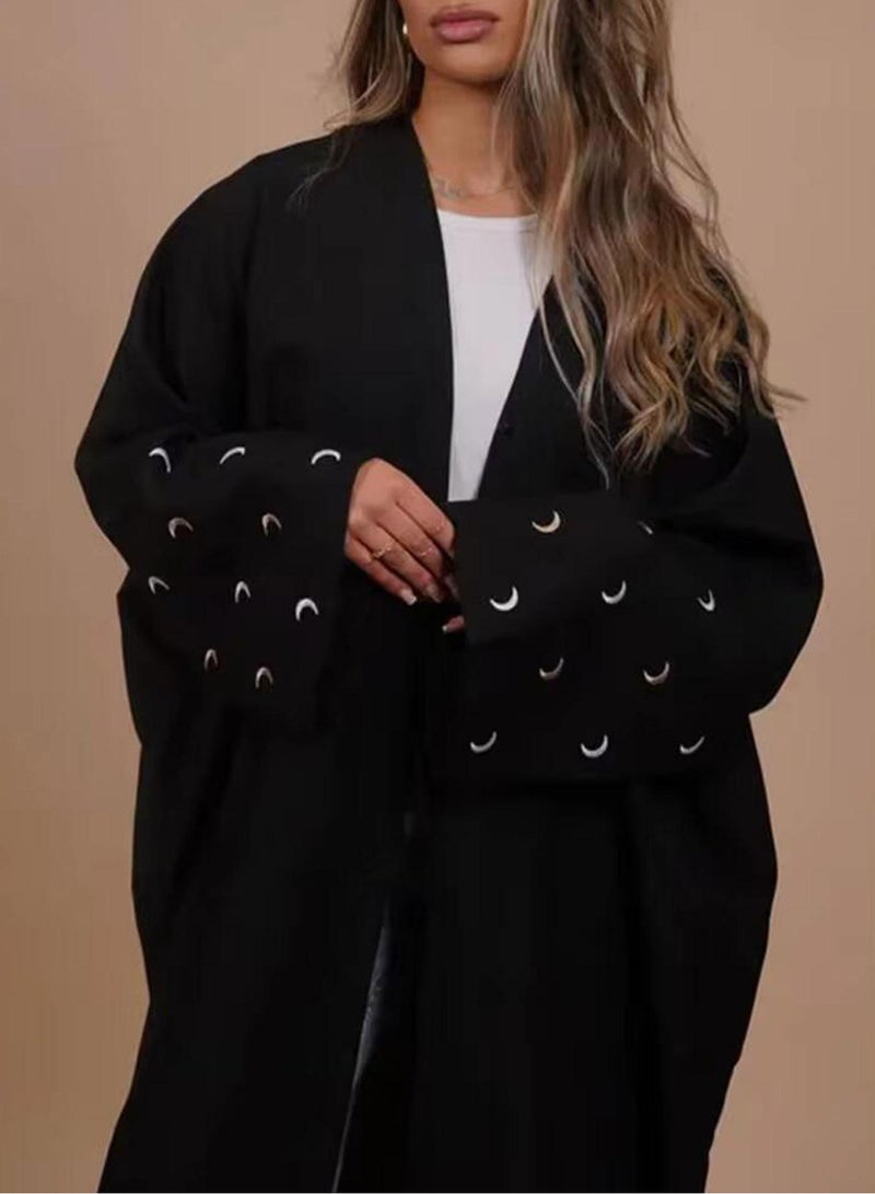 Saraia عباءة سوداء أنيقة مع تطريز هلال على الأكمام - Image 1