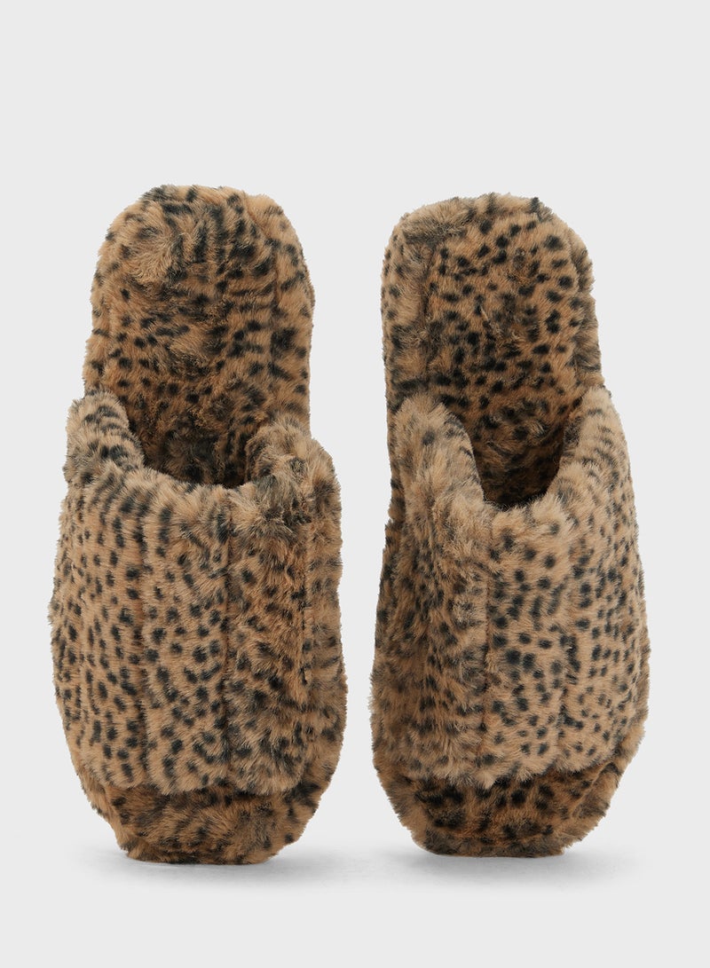 Ginger Platform Casual Bedroom Slipper  - Image 4
