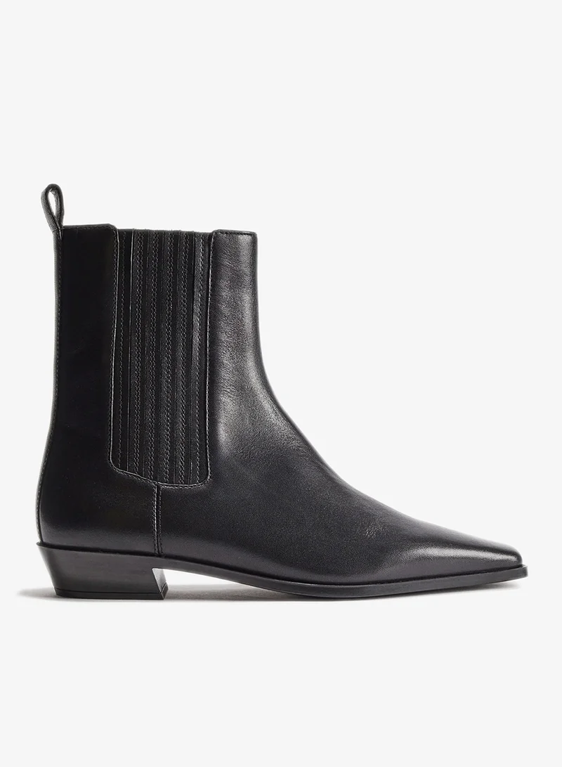 اتش اند ام بووت من الجلد بطول يصل للكاحل