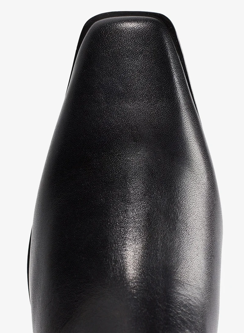 اتش اند ام بووت من الجلد بطول يصل للكاحل