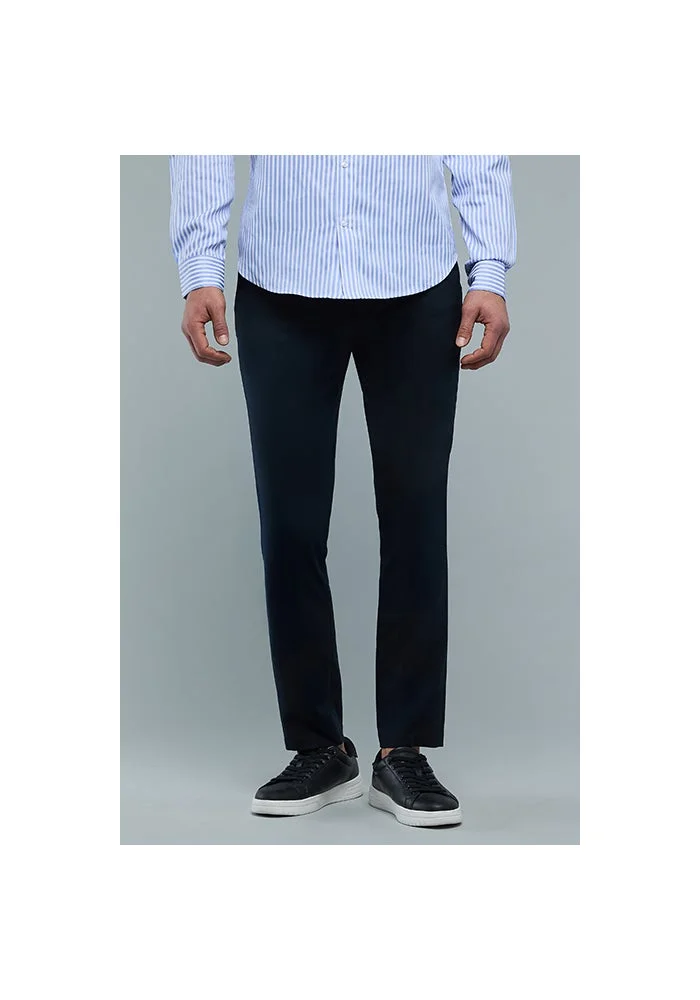 أر أند بي Solid Chinos with Button Closure