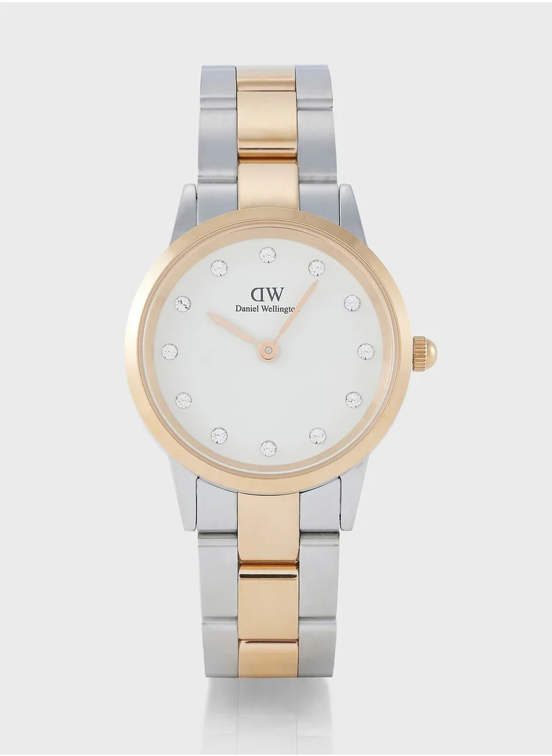 DANIEL WELLINGTON Iconic Steel Strap Analog Watch