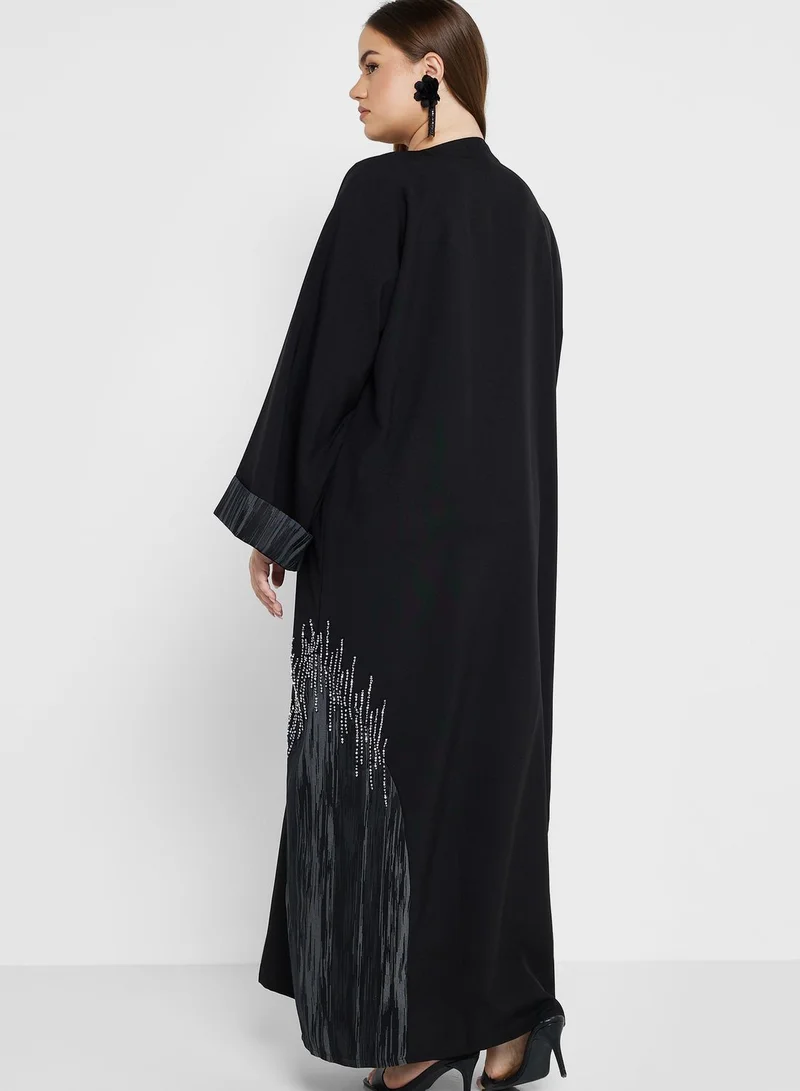 Khizana Embellished Detail Abaya With Sheila