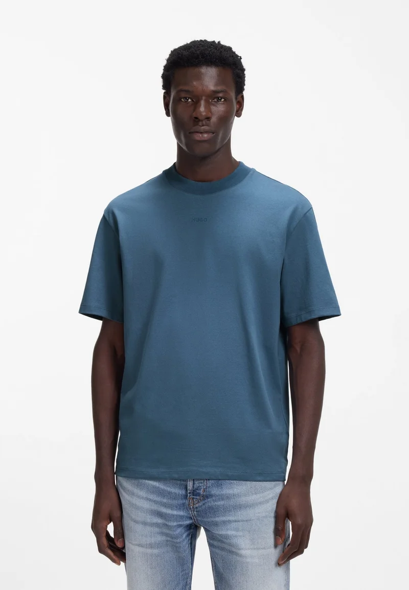 HUGO Relaxed-fit T-shirt in cotton with logo print