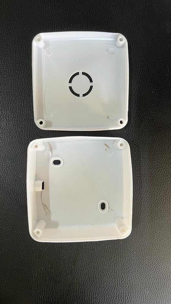 PVC Junction Box 4 x 4 with brass screws Pack of 5  - Image 5